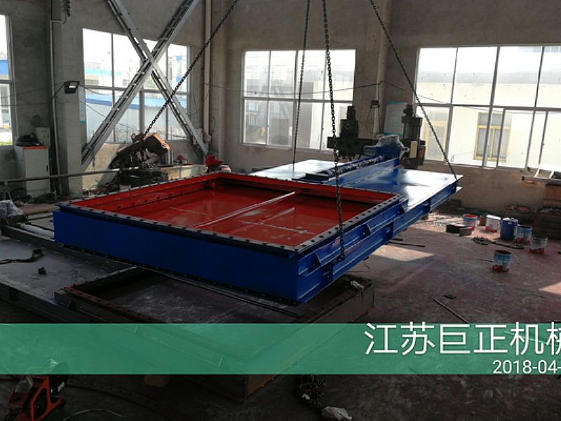 方形擋板門(mén)（寬3m）已成型，后期噴漆展示圖